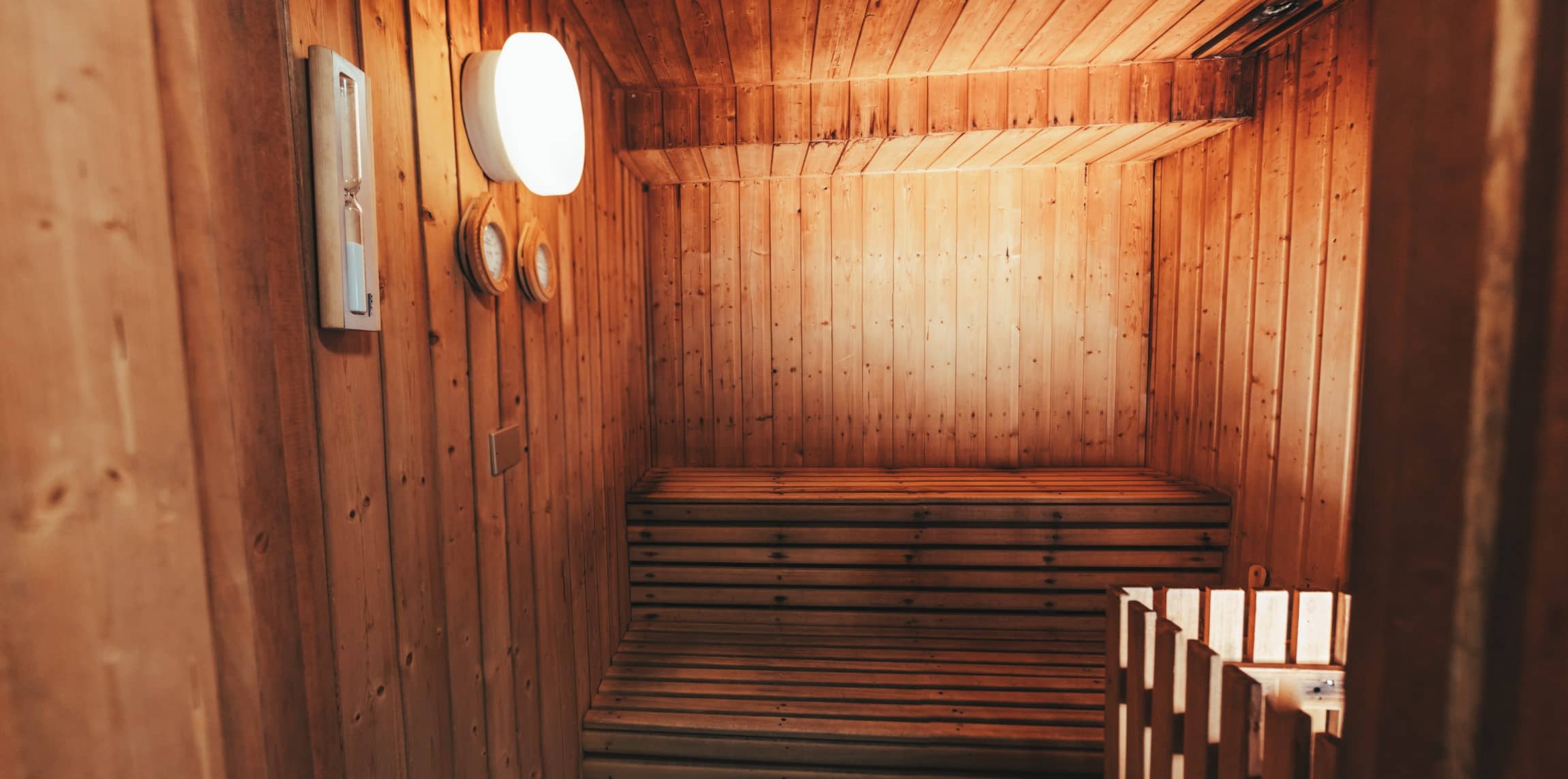 sauna10 (2300×1143)